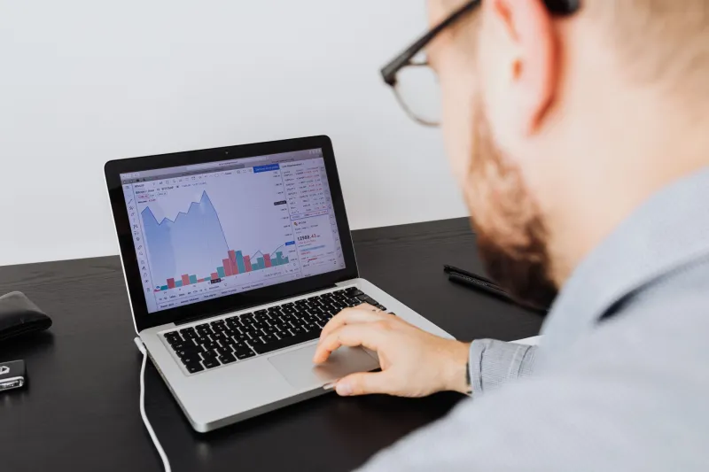 Cracking the Code: What Sharp Bettors See in the Numbers That You Don't