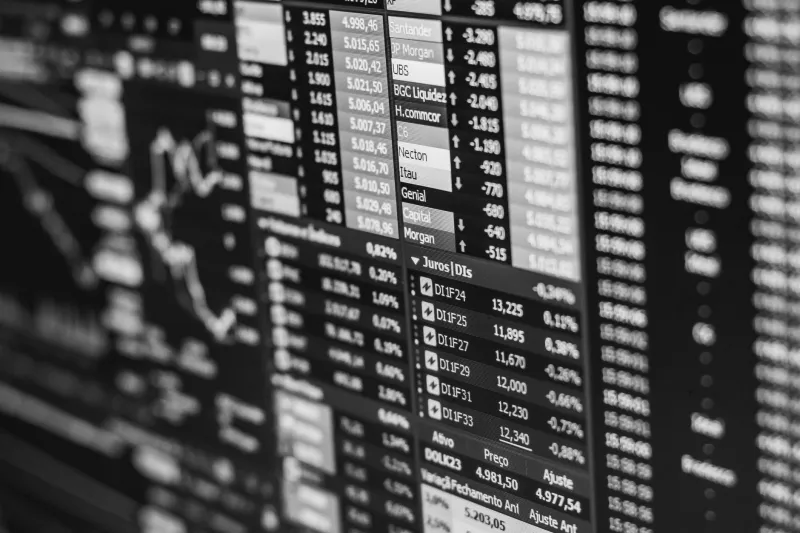Prop Bets vs. Straight Wagers: Where the Real Mathematical Edge Actually Hides