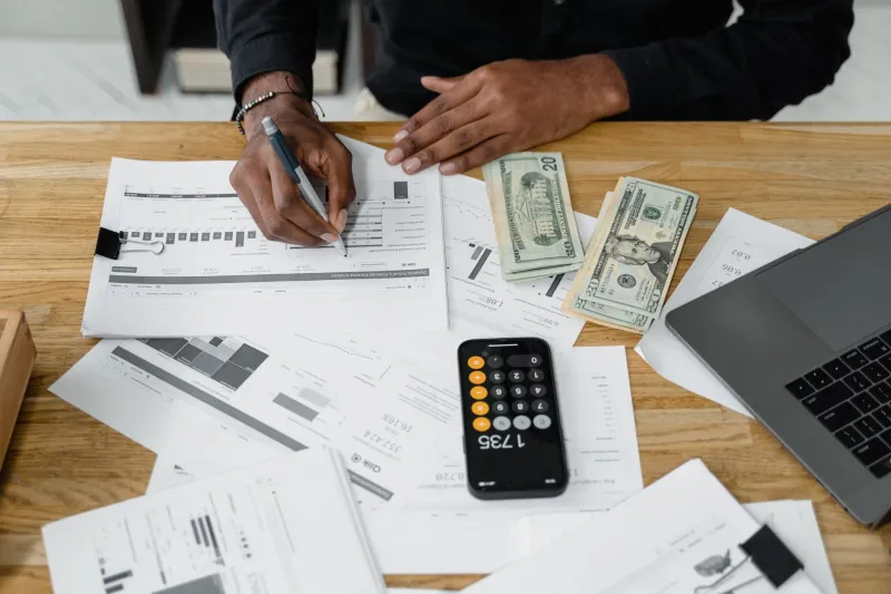Small Bankroll, Big Ambitions: Why Your Balance Should Dictate Your Entire Betting Strategy